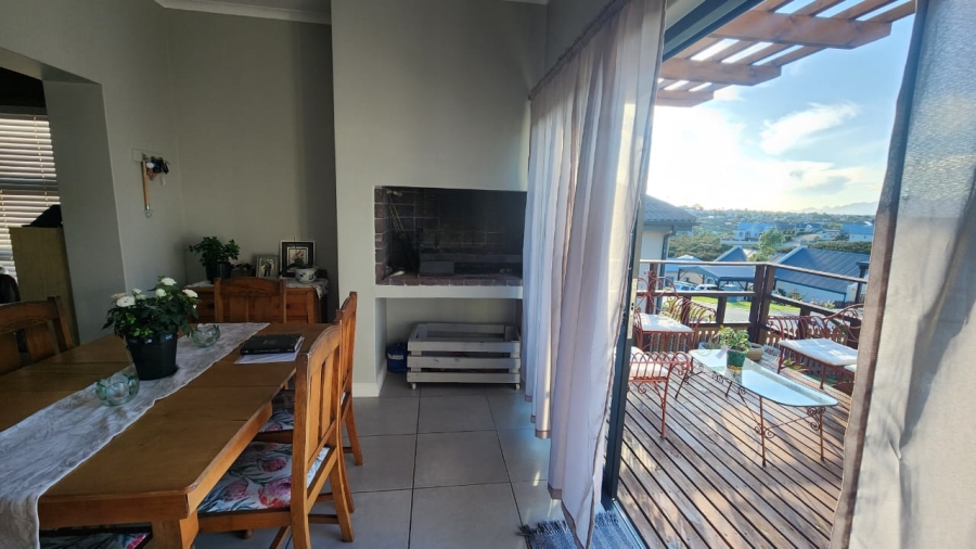 2 Bedroom Property for Sale in Blue Mountain Village Western Cape